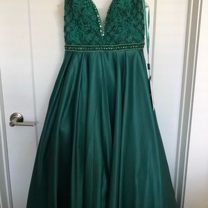 GB long dress
